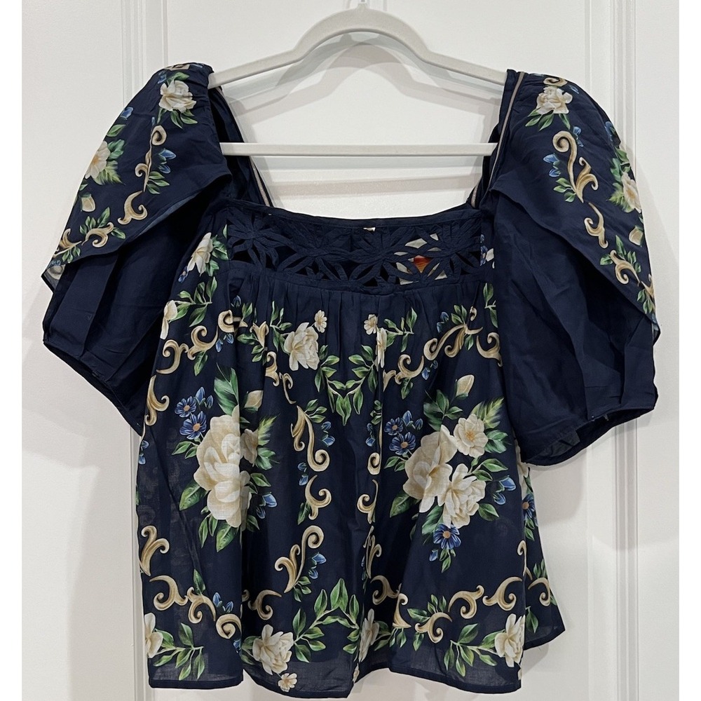 NWOT Farm Rio Blue Flower Tapestry Yoke Blouse Size M
